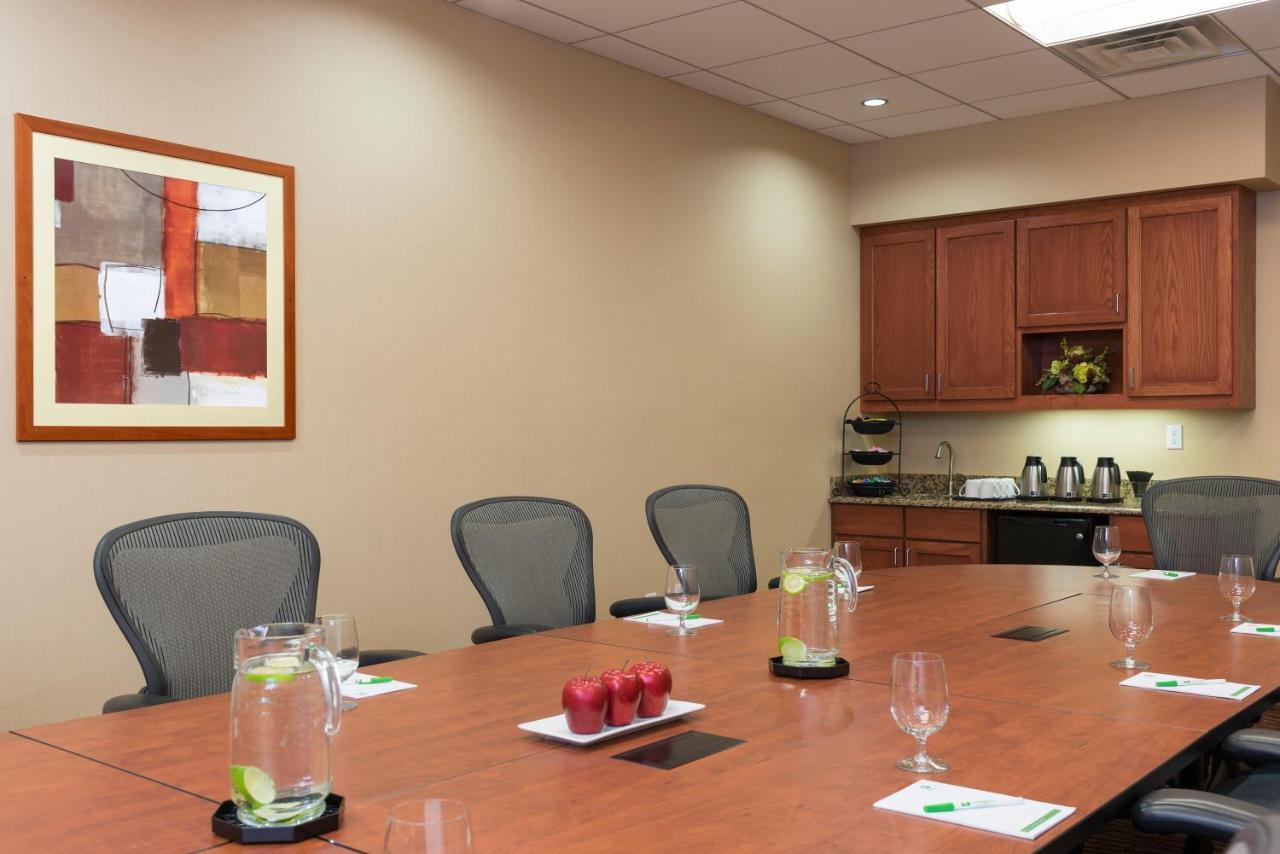 Holiday Inn Midland By Ihg Ngoại thất bức ảnh